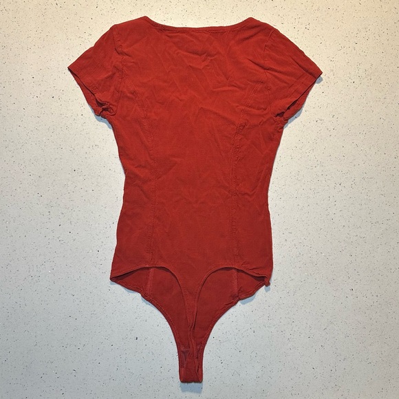 Free People Deep V bodysuit with princess seams - Picture 11 of 15